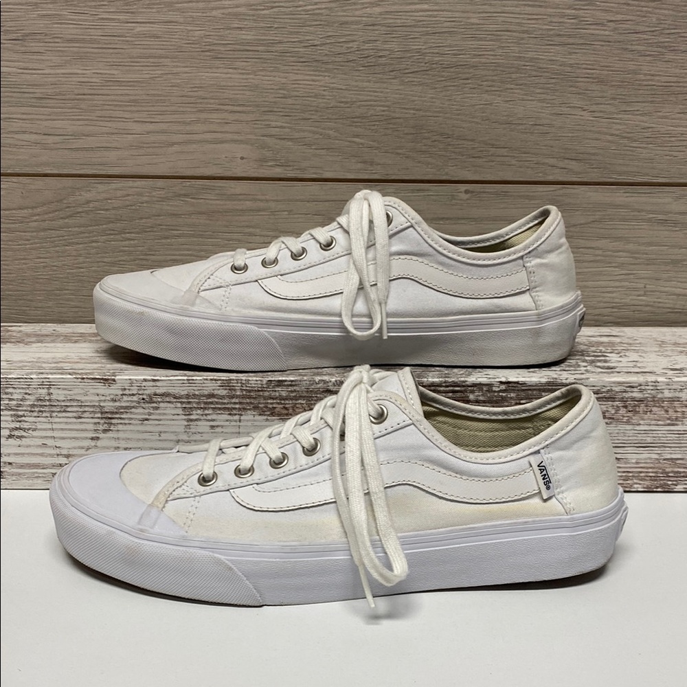 Vans White Canvas Shoe